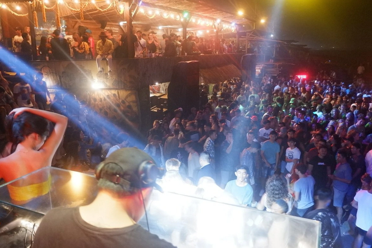 Where Can I Find Live Music in Canggu? | Best Spots