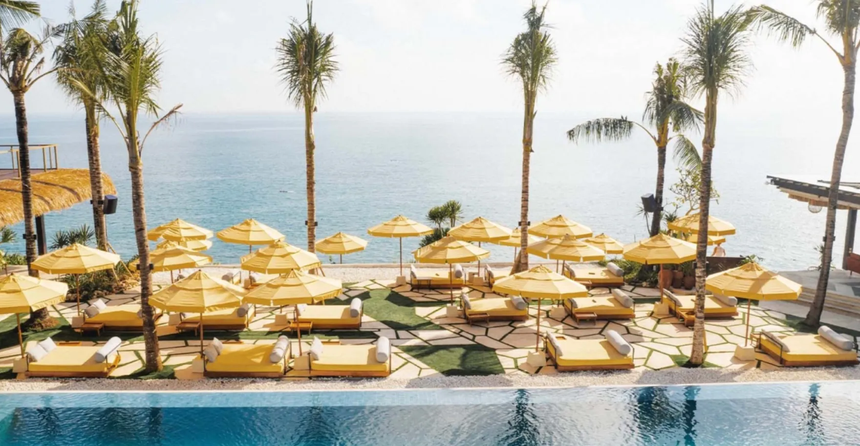 Ulu Cliffhouse beach club and restaurant in Uluwatu