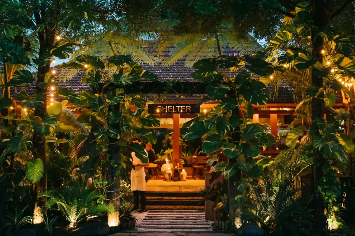 Shelter Pererenan late-night restaurant