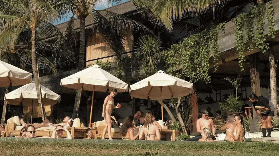 Mason Canggu restaurant dinner and nightlife atmosphere