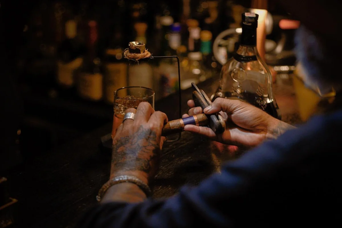 Batique cigar and whisky lounge at Alila Villas Uluwatu