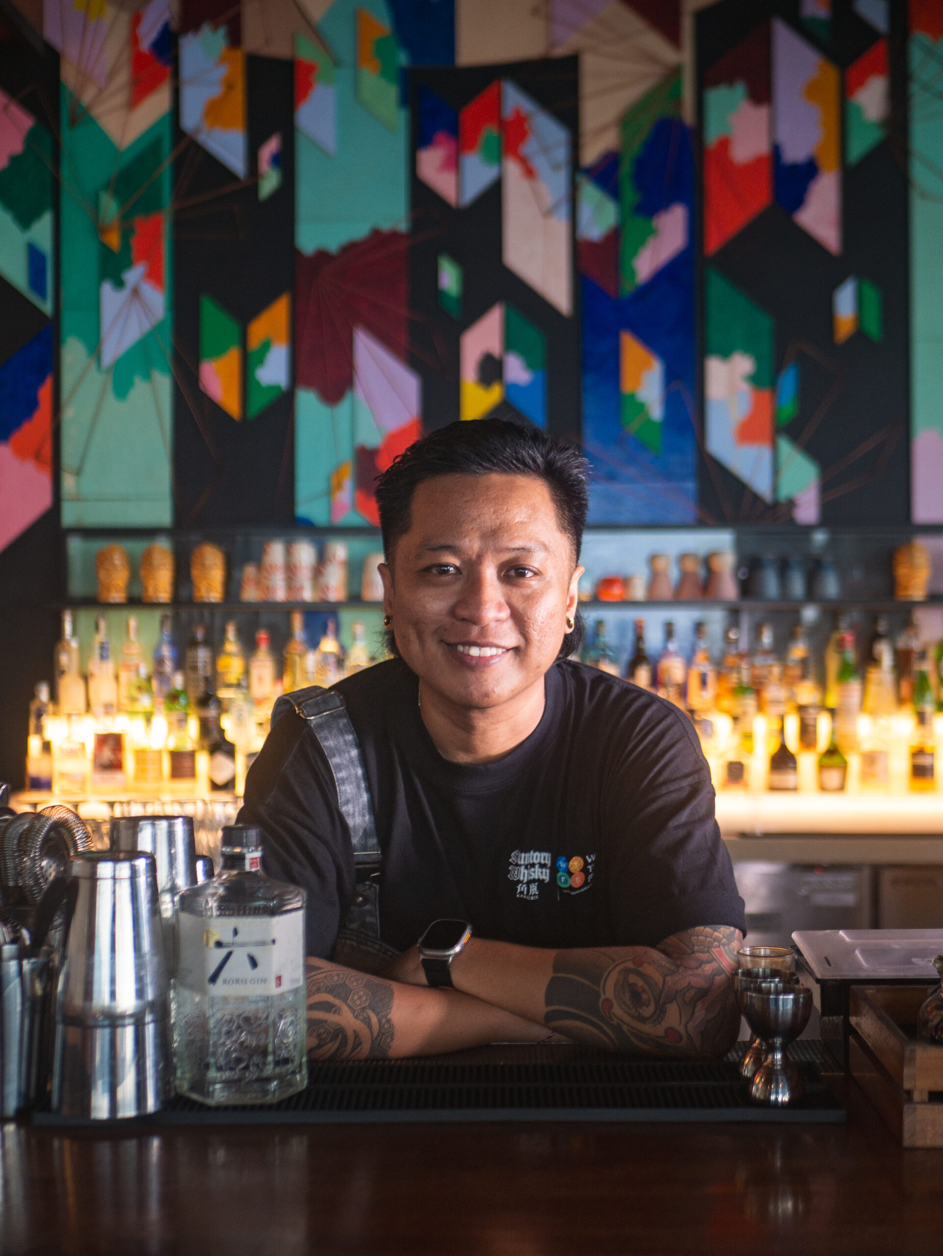 Sundown Shakers: Arey Barker Takes Over SugarSand with Bold Sips and Sunset Vibes