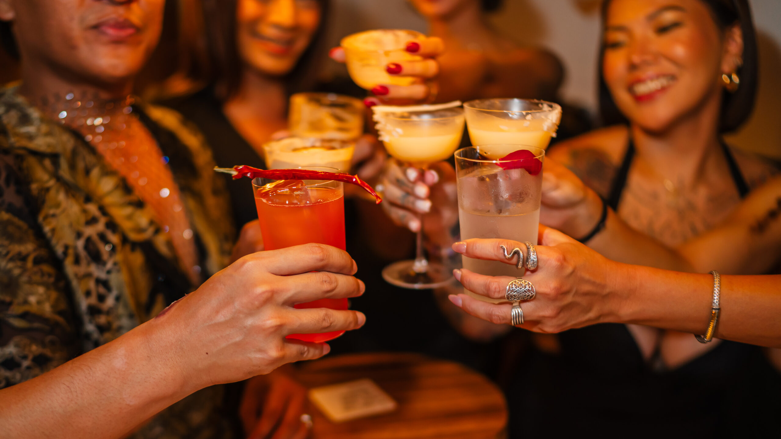 Cocktails, Cuisine, and Cool Crowd: Bali Meet Night’s Hangout at Buonasera & Sa’Mesa