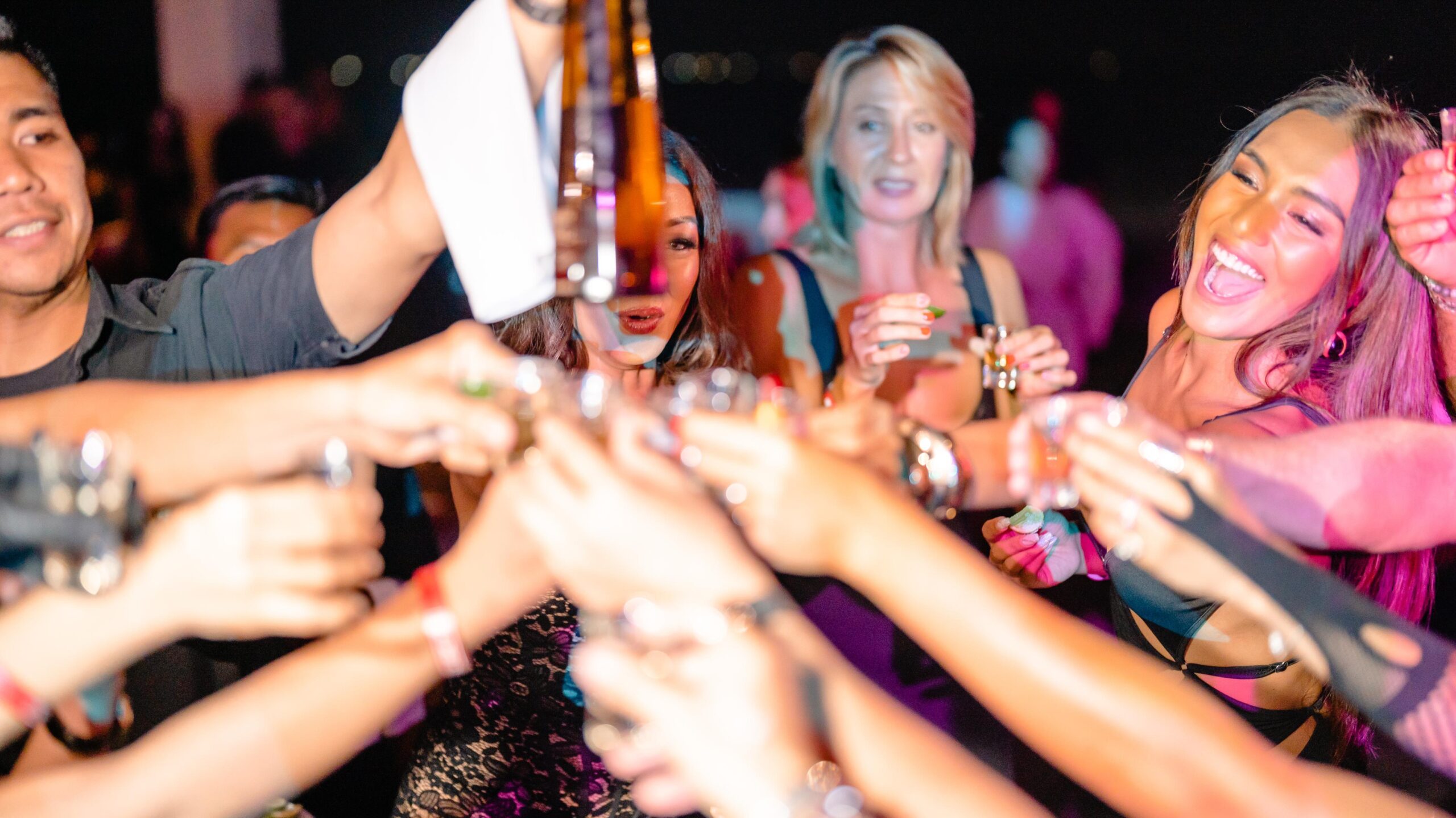 A Night of Beats and Connections: Bali Meet Night x Booka Shade Live at KU DE TA