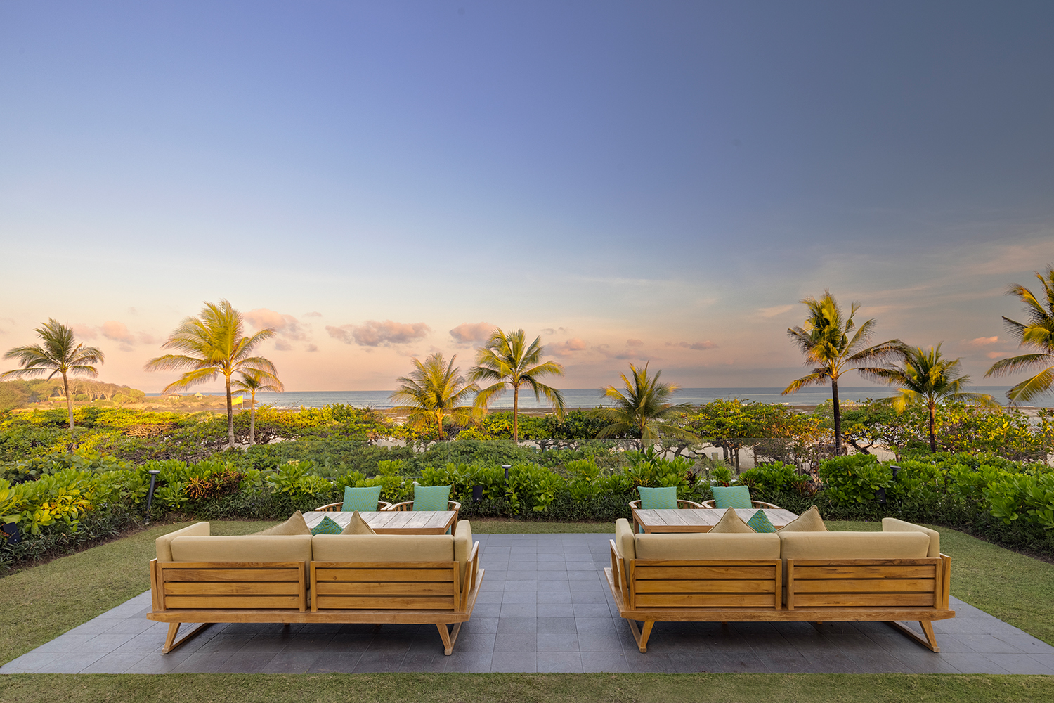 Whisky, Waves & Wicked Mixes: Grand Hyatt Bali Hosts a One-Night-Only Cocktail Affair with Origin Bar Singapore & Nikka