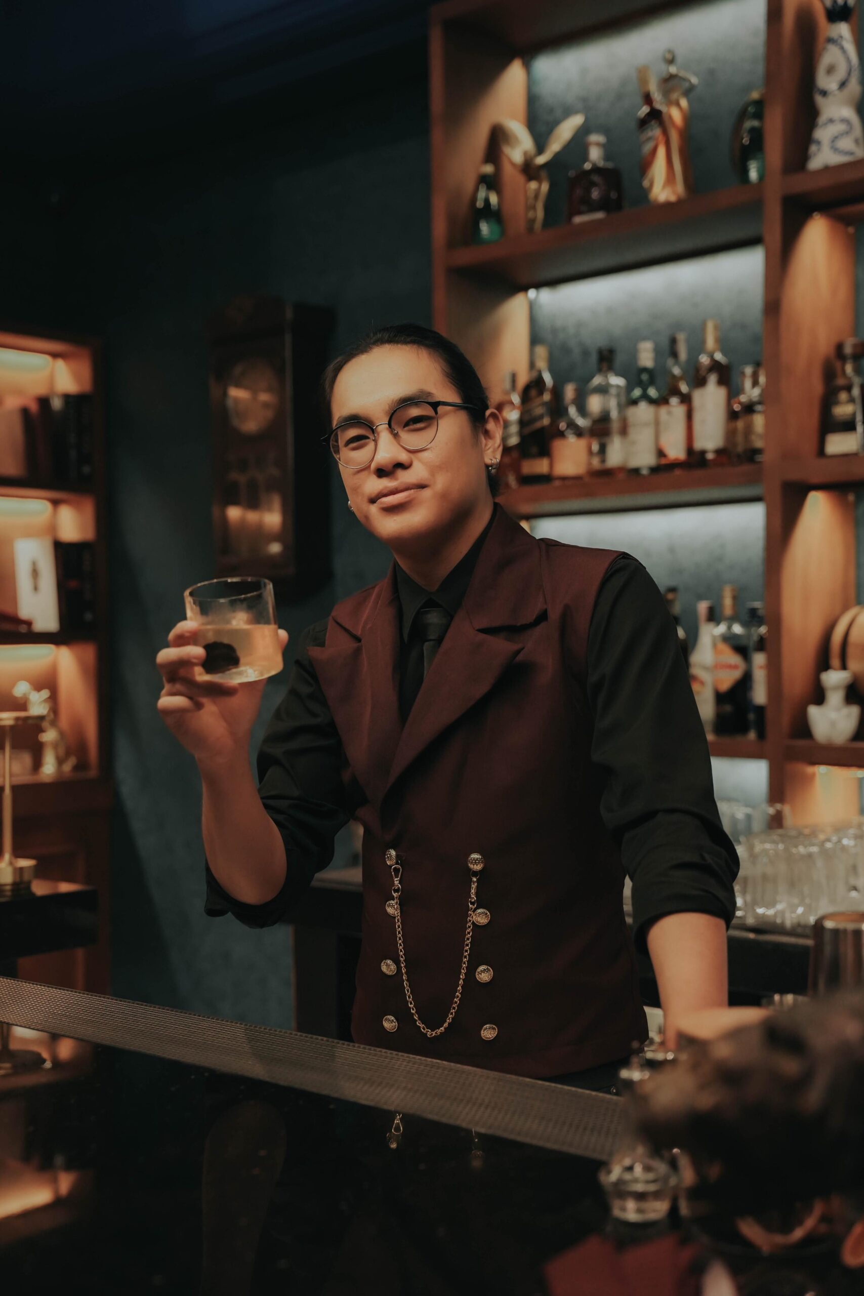 The Shady Bunny: Uluwatu's Vintage Escape for the Ultimate Night Out