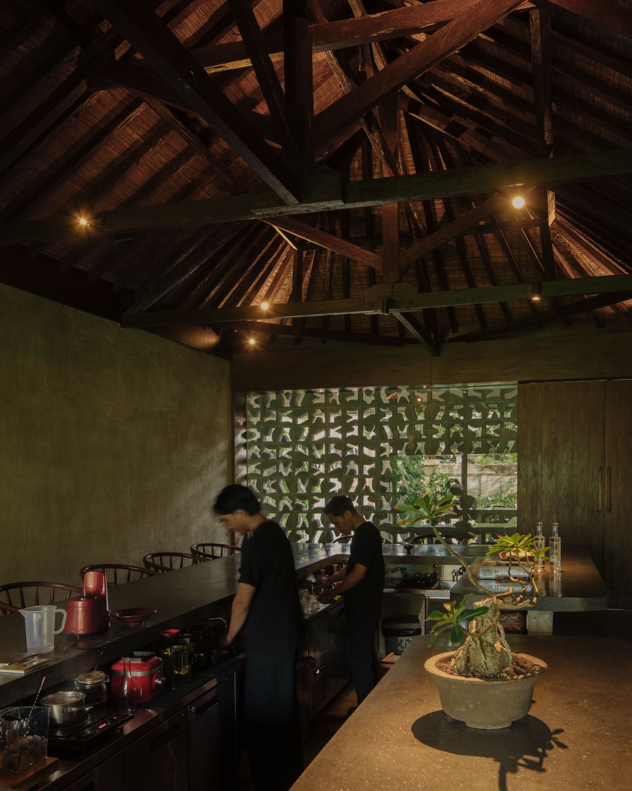 KAWI UBUD: A Cocktail Bar for the Quietly Curious